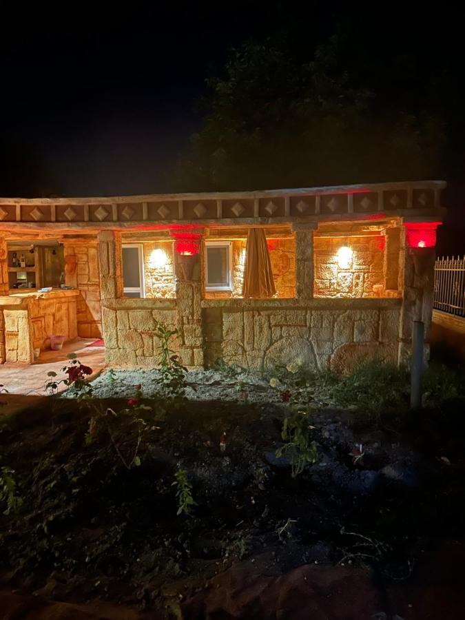 Lion Village Skála Foúrkas Екстериор снимка